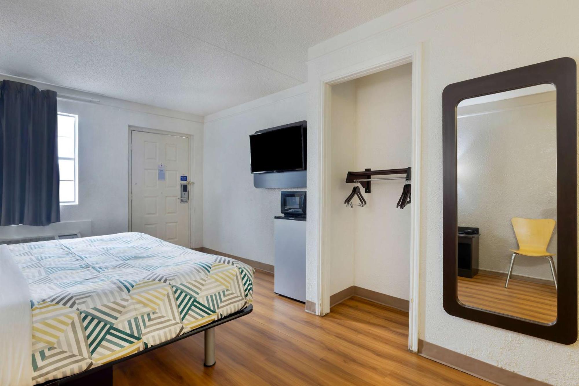 6-beaumont, Tx