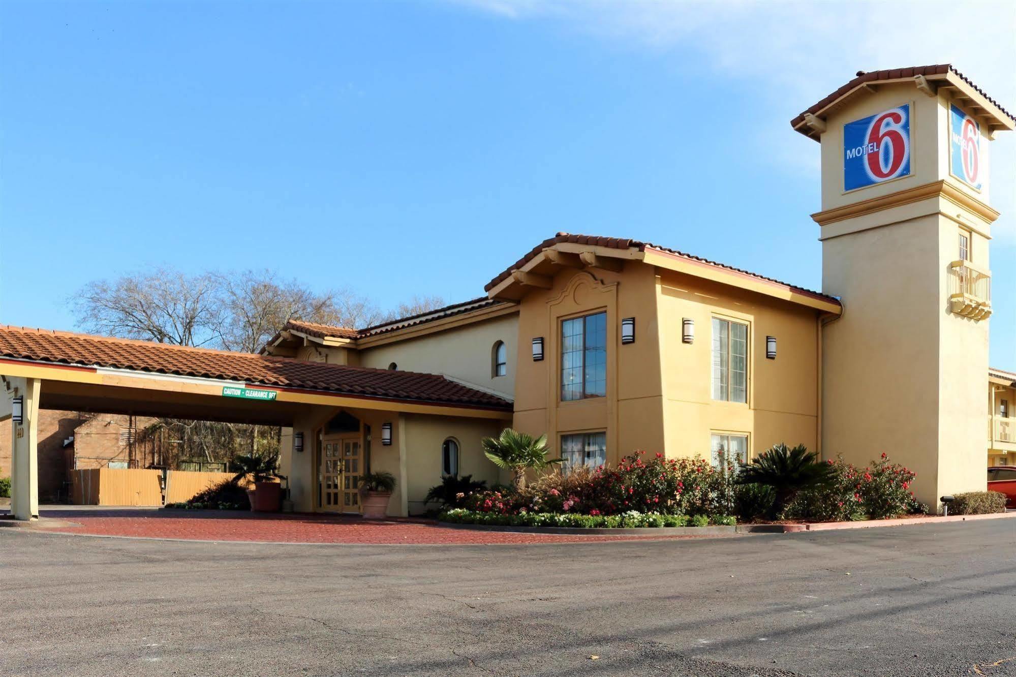 6-beaumont, Tx Hotel 2*