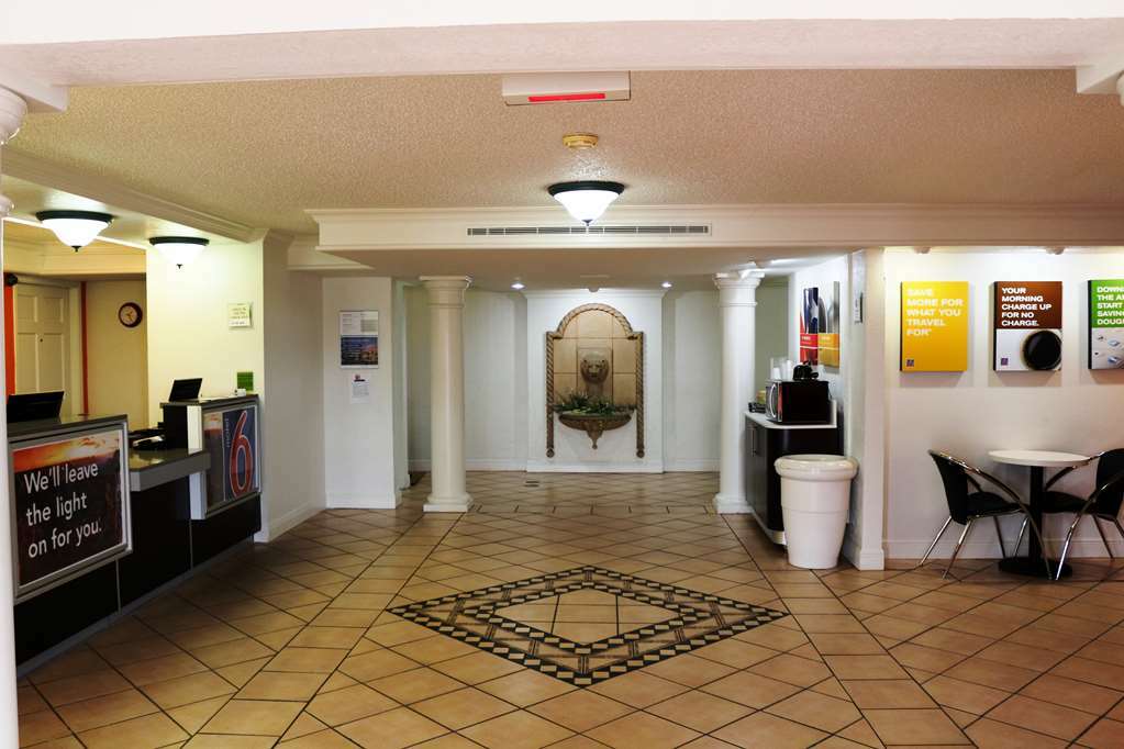 Hotel 6-beaumont, Tx Beaumont